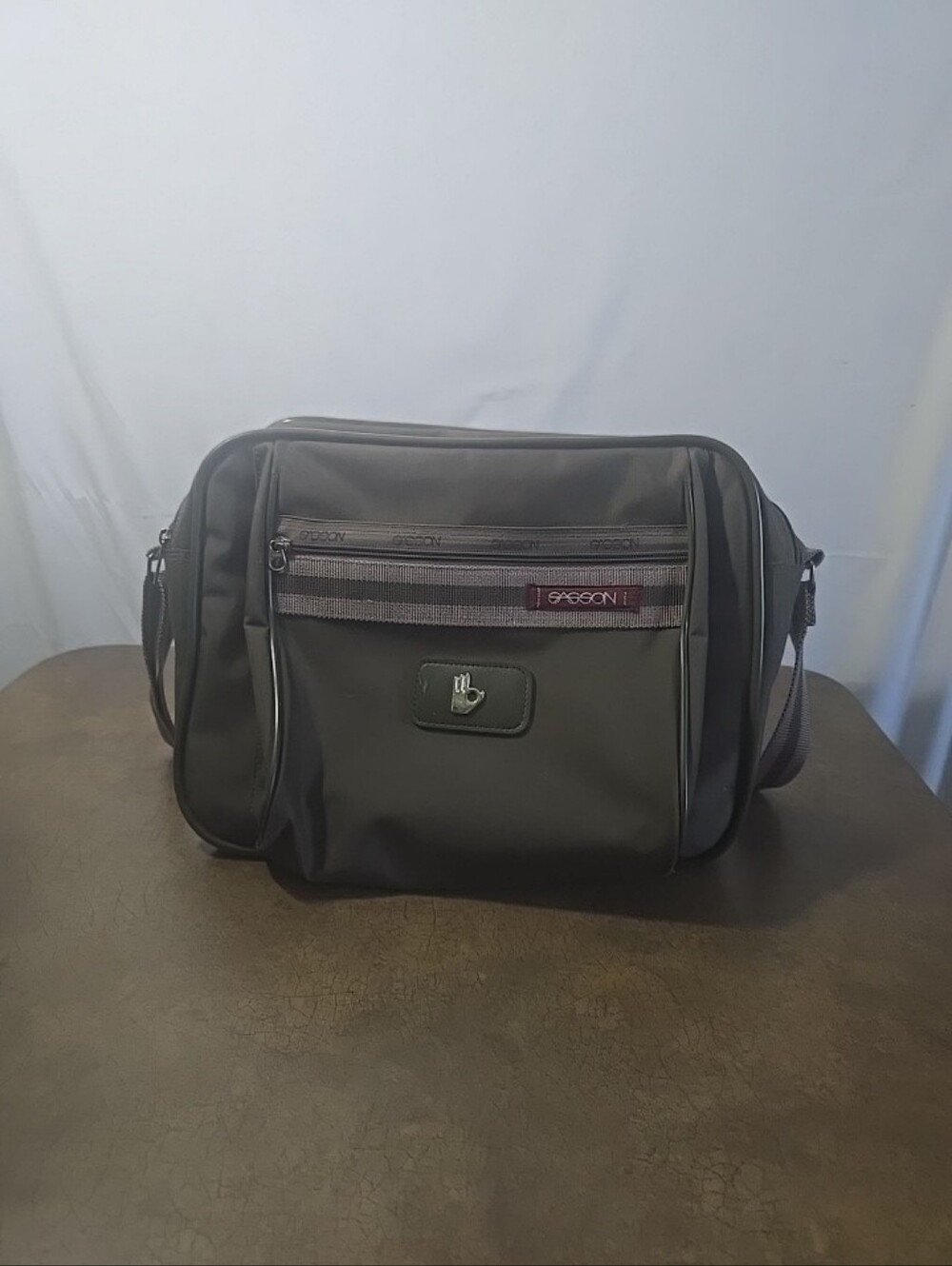 Sasson Green Logo Shoulder Bag Zip Closure Adjustable Strap Bottom Studs